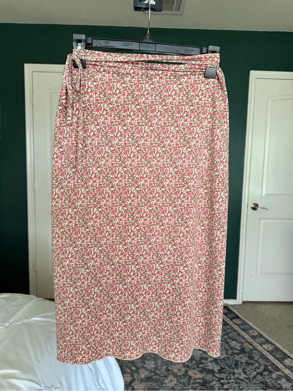 Floral Tie-Waist Midi Skirt in Pink